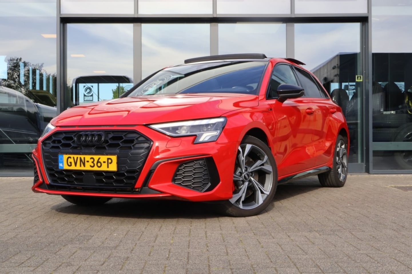 Audi A3 Sportback - Sportback 45 TFSI E S ED. COMP. Camera LED Virtual Cockpit HUD - AutoWereld.nl