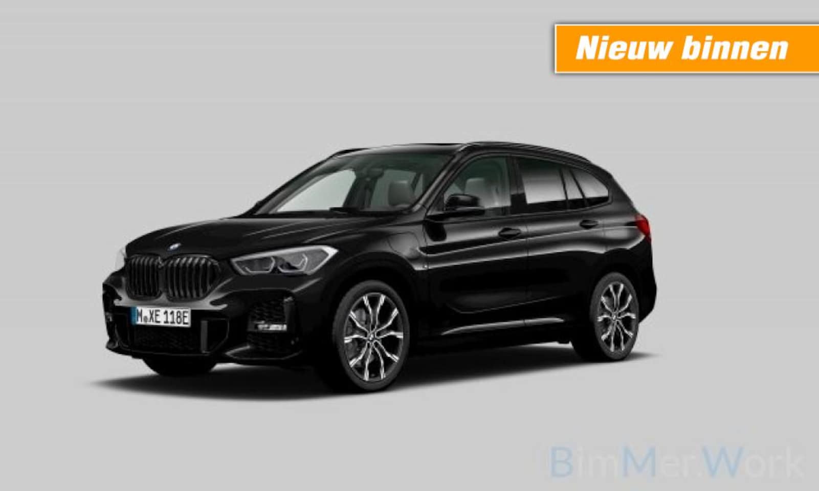 BMW X1 - xDrive25e M-Sport,Pano,Keyless,Stoel/stuurverw,HUD,Leer,Memory,Camera,Carplay - AutoWereld.nl