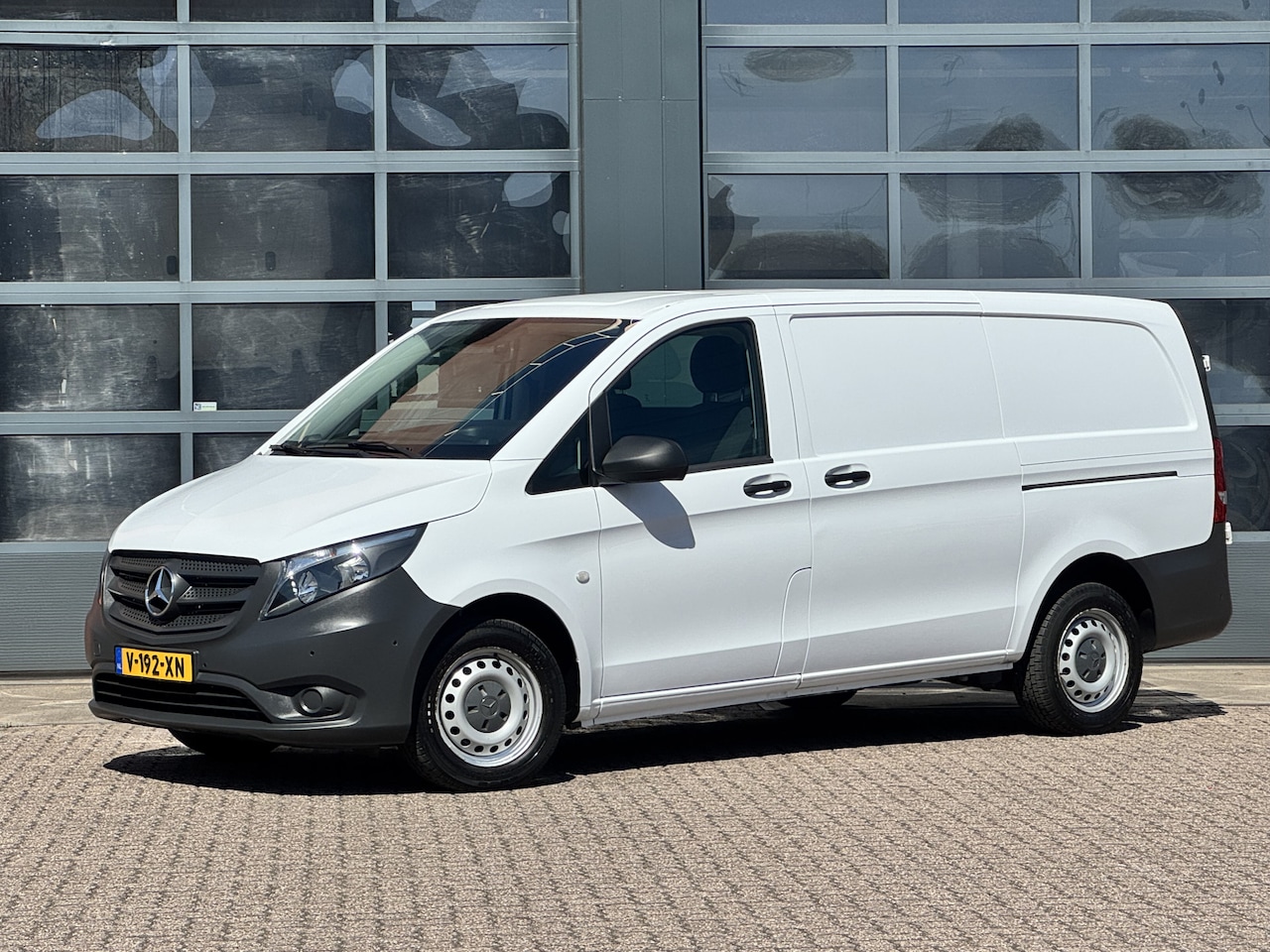 Mercedes-Benz Vito - 114 L2 | Trekhaak | Achterdeuren | Cruise | Dealeronderhoud - AutoWereld.nl