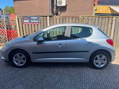 Peugeot 207 - 1.4 VTi X-line