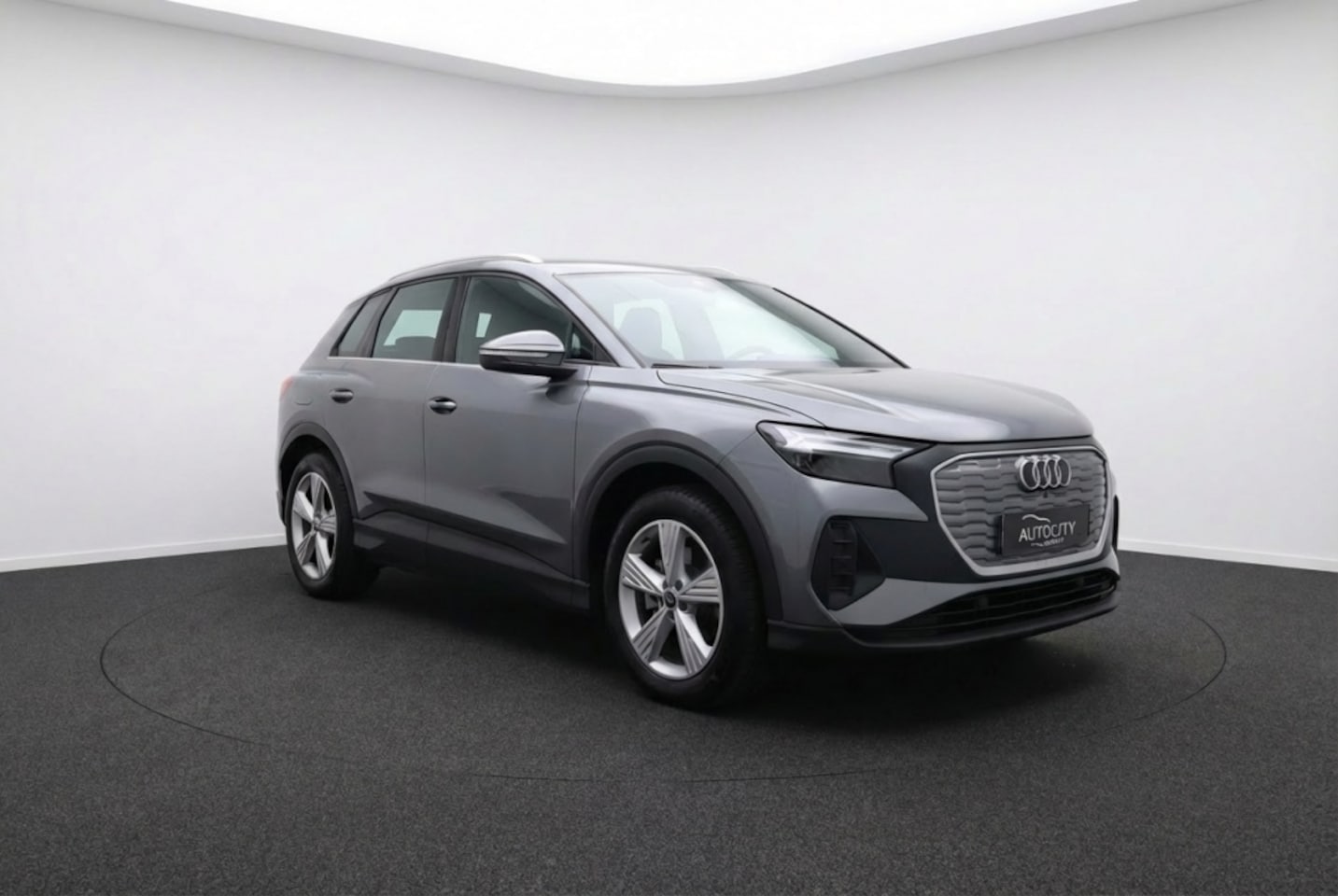 Audi Q4 e-tron - 40 e-tron 204 PK l Adaptive Cruise - AutoWereld.nl