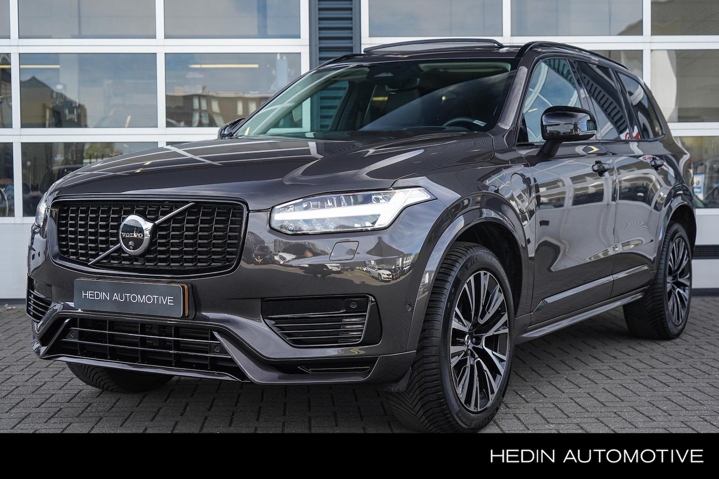 Volvo XC90 - 2.0 T8 Recharge AWD Ultimate Dark | Luchtvering | Head-Up Display | Getint Glas | Elektris - AutoWereld.nl