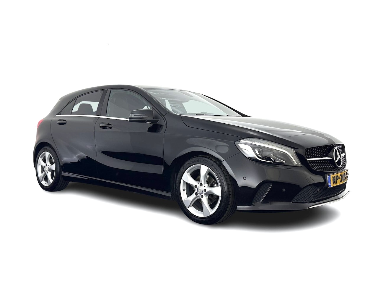 Mercedes-Benz A-klasse - 180 d Business Solution *LEATHER-FABRIC | FULL-LED | NAVI-FULLMAP | CAMERA | HEATED-SPORTS - AutoWereld.nl