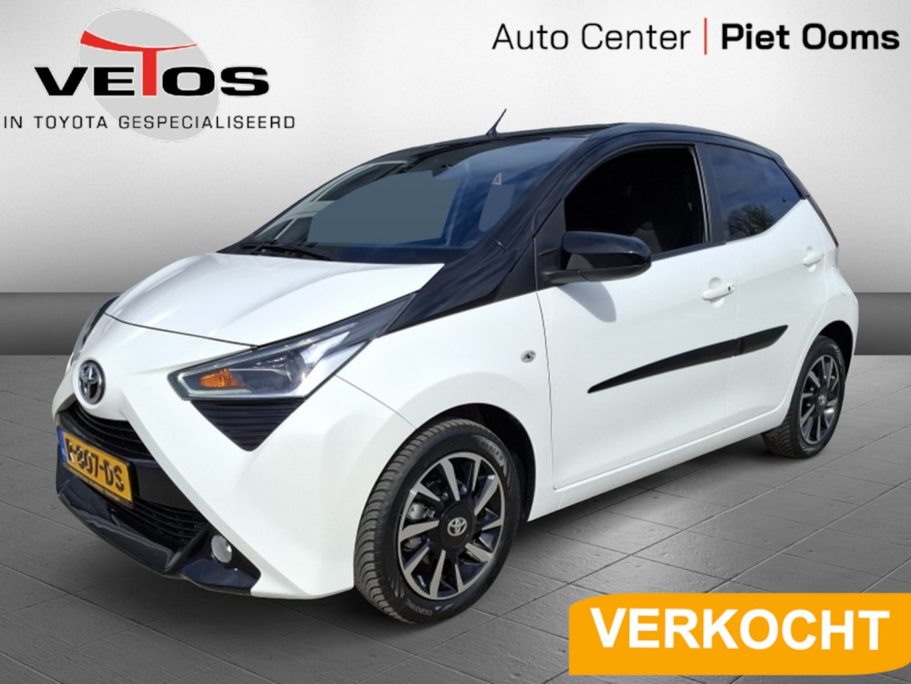 Toyota Aygo - 1.0 VVT-i x-clusiv Bi-Tone - AutoWereld.nl