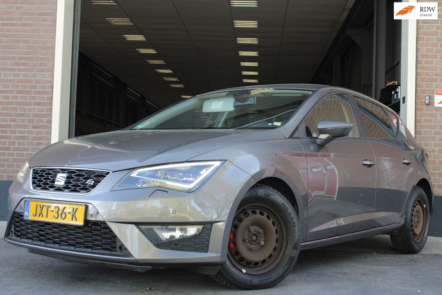 SEAT Leon - 1.4 TSI FR 140PK|Alcantara|SeatSound|Navi| - AutoWereld.nl