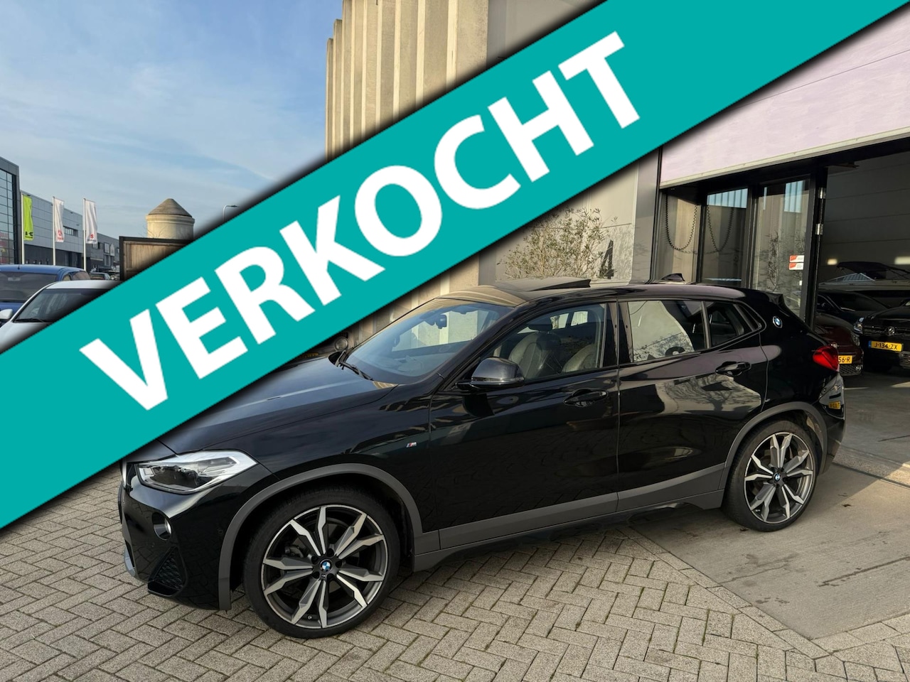 BMW X2 - 2.0i xDrive M-SPORT! PANO! LED! CARPLAY! INRUIL MOGELIJK! - AutoWereld.nl