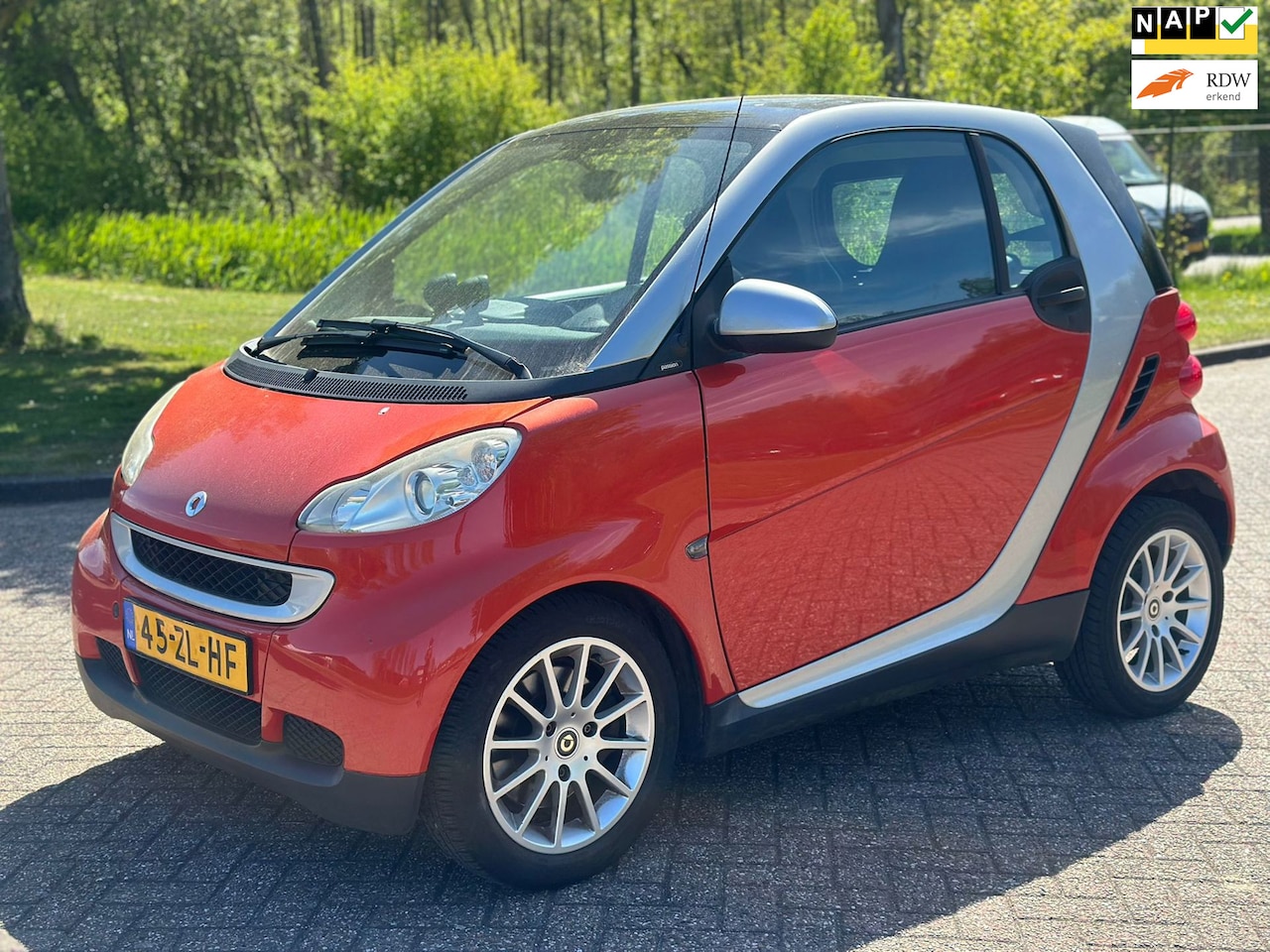 Smart Fortwo coupé - 1.0 mhd Passion/AUTOMAAT/AIRCO/PANO - AutoWereld.nl