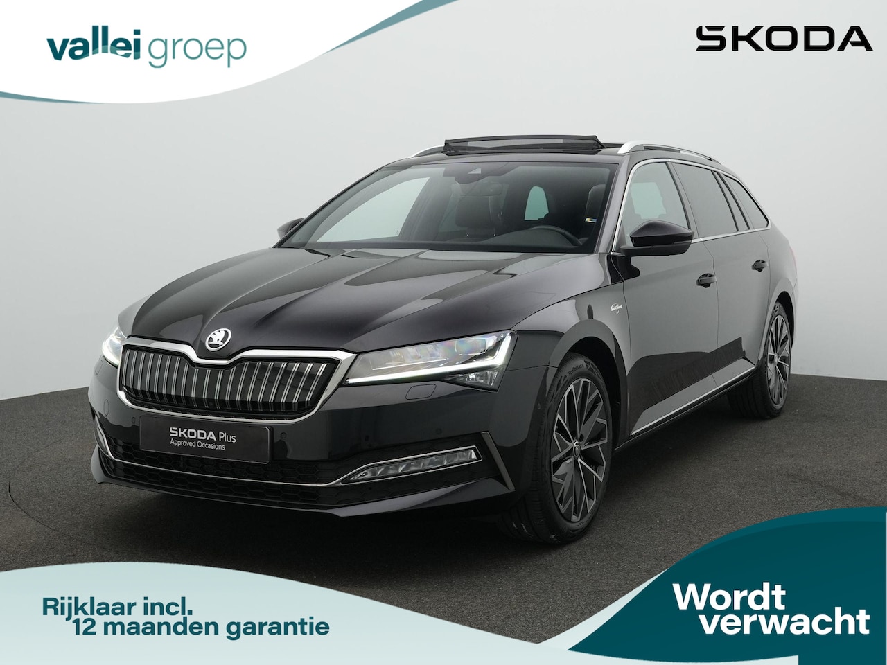Skoda Superb - 1.4 TSI iV 218 pk Laurin & Klement | Panoramadak | Trekhaak | Leder | Geheugen-/ventilatie - AutoWereld.nl