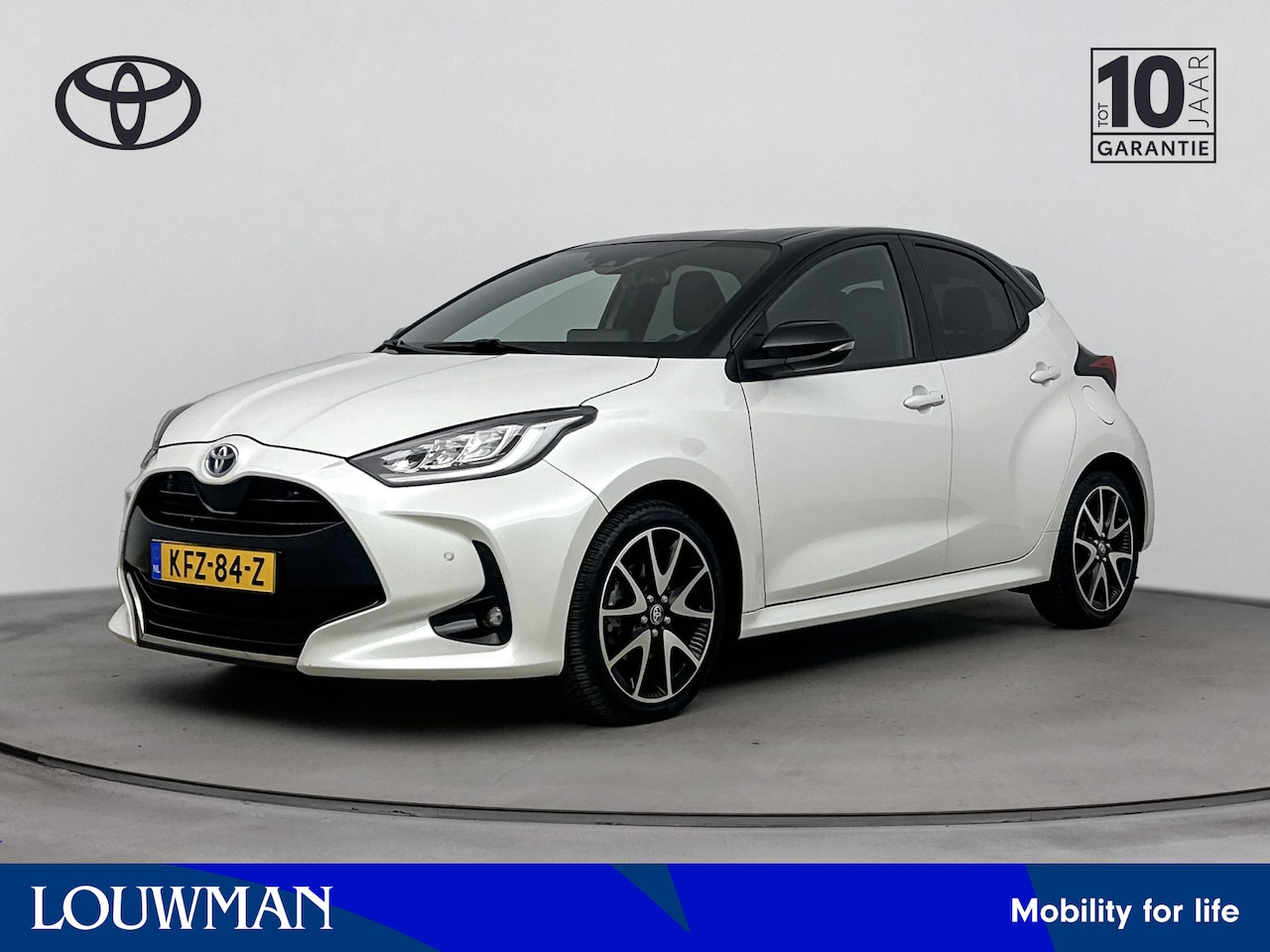 Toyota Yaris - 1.5 Hybrid Executive Sport 1.5 Hybrid Executive Sport - AutoWereld.nl