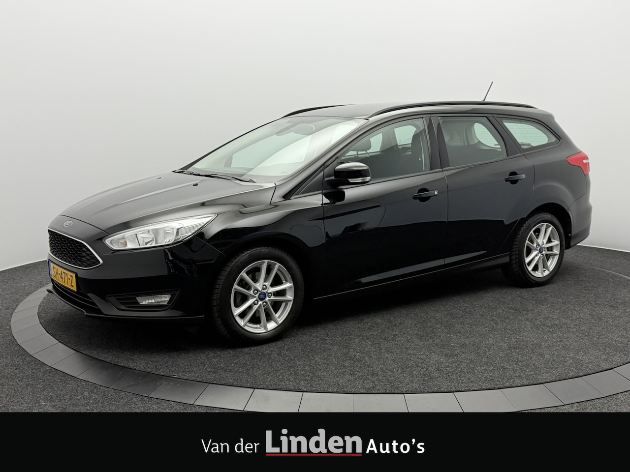 Ford Focus Wagon - 1.0 Lease Edition | Cruise | ClimaTronic | Navigatie | Carplay&Android - AutoWereld.nl