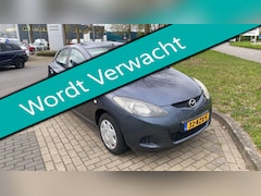 Mazda 2 - 2 1.3 TS 75pk 5-deurs Airco Trekhaak Historie Degelijke Jap