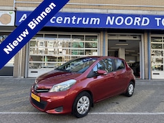 Toyota Yaris - 1.0 VVT-i Aspiration 71178KM NAP | Airco | Achteruitrijcamera | 5 Deurs | Bluetooth | Trek
