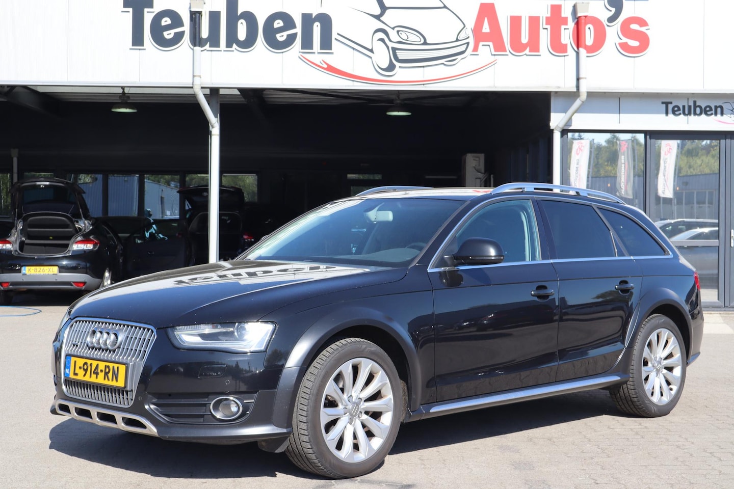 Audi A4 allroad quattro - 2.0 TFSI Pro Line | Ketting Hoorbaar | Automaat | Lederen bekleding - AutoWereld.nl