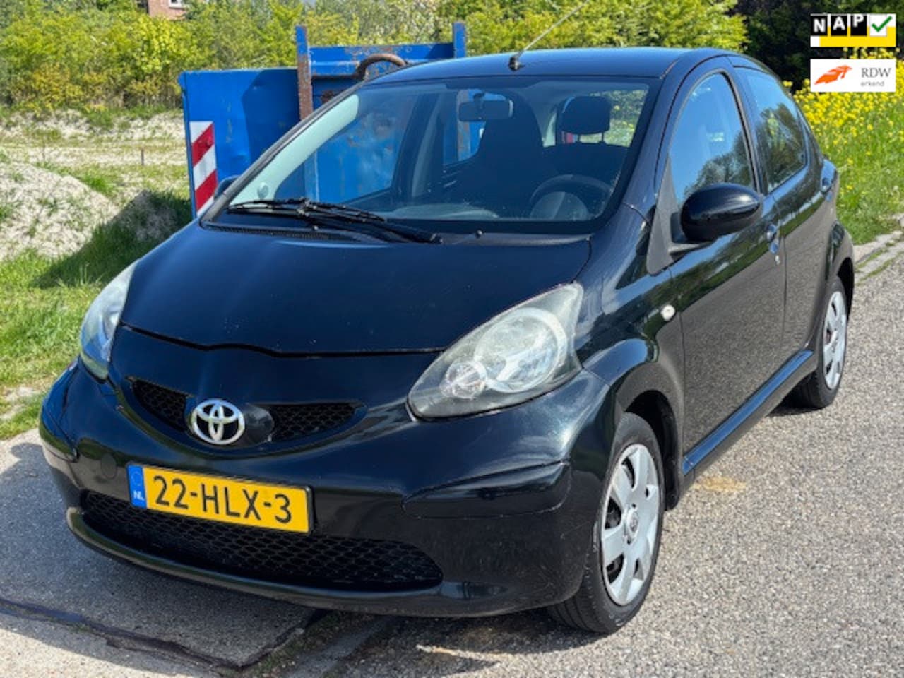 Toyota Aygo - 1.0-12V + 5-Drs Airco Electric pakket Audio/CD EBD Colorpakket 2 x Airbag Dealeronderhoud - AutoWereld.nl