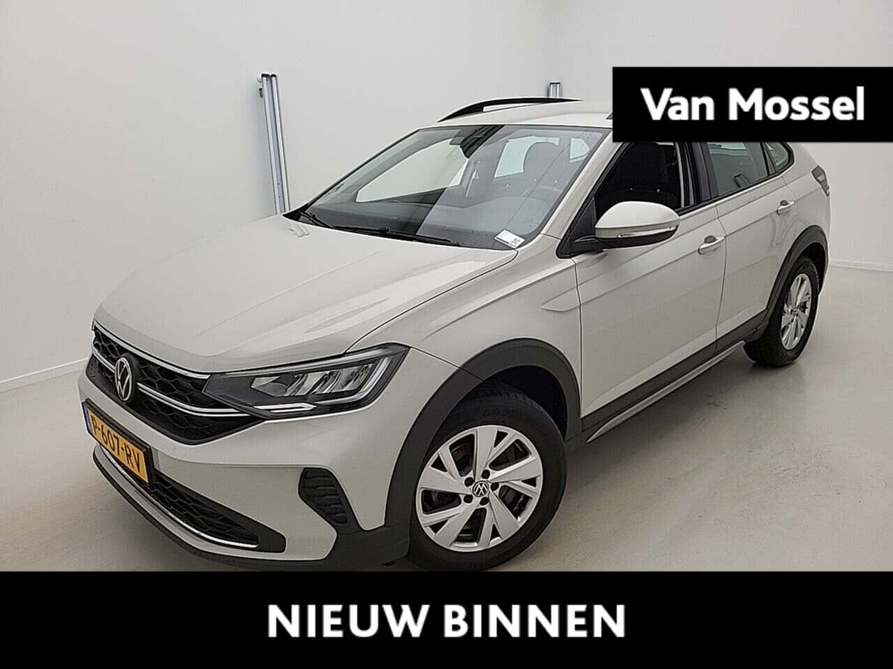 Volkswagen Taigo - 1.0 TSI Life 95 PK| Origineel Nederlands | 1e Eigenaar | Apple Carplay | Android Auto | Ac - AutoWereld.nl