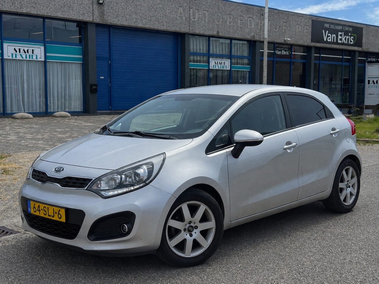 Kia Rio - 1.2 CVVT Comfort Pack 5-DRS Airco/Aux/USB Elekpakket - AutoWereld.nl