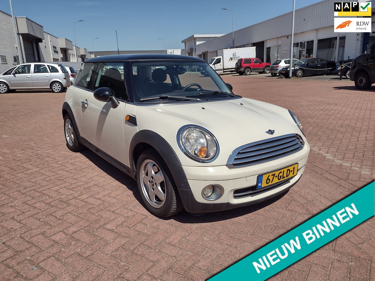 MINI Cooper - Mini 1.6 Pepper MOOIE AUTO BEL 0619590613 AIRCO APK NIEUWEN - AutoWereld.nl