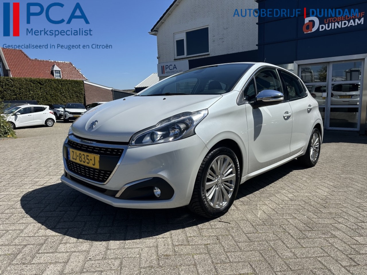 Peugeot 208 - 1.2 110PK Allure | distributieriem 09-2025 vervangen | - AutoWereld.nl