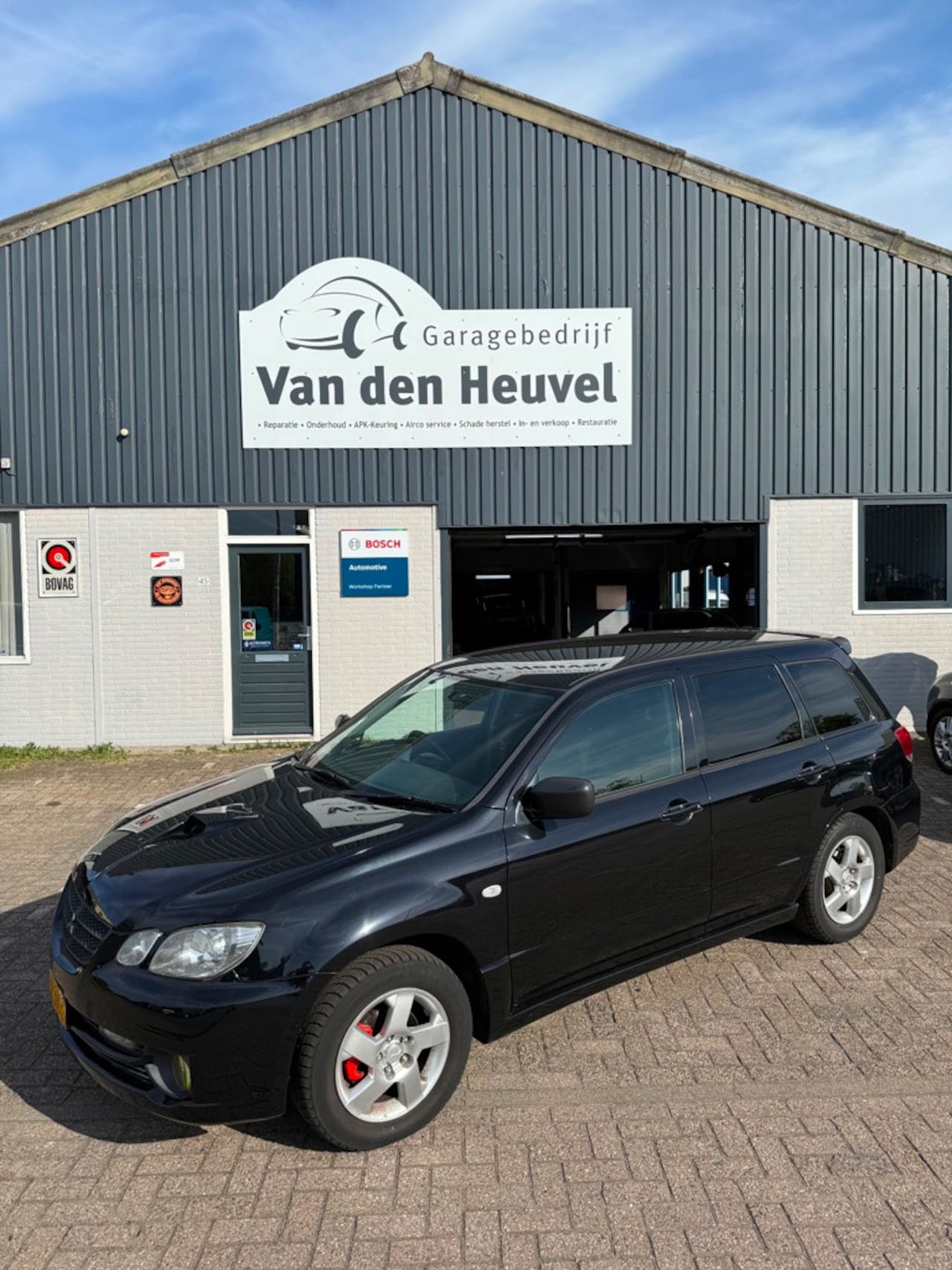 Mitsubishi Airtrek - Outlander turbo R AWD jdm EVO - AutoWereld.nl