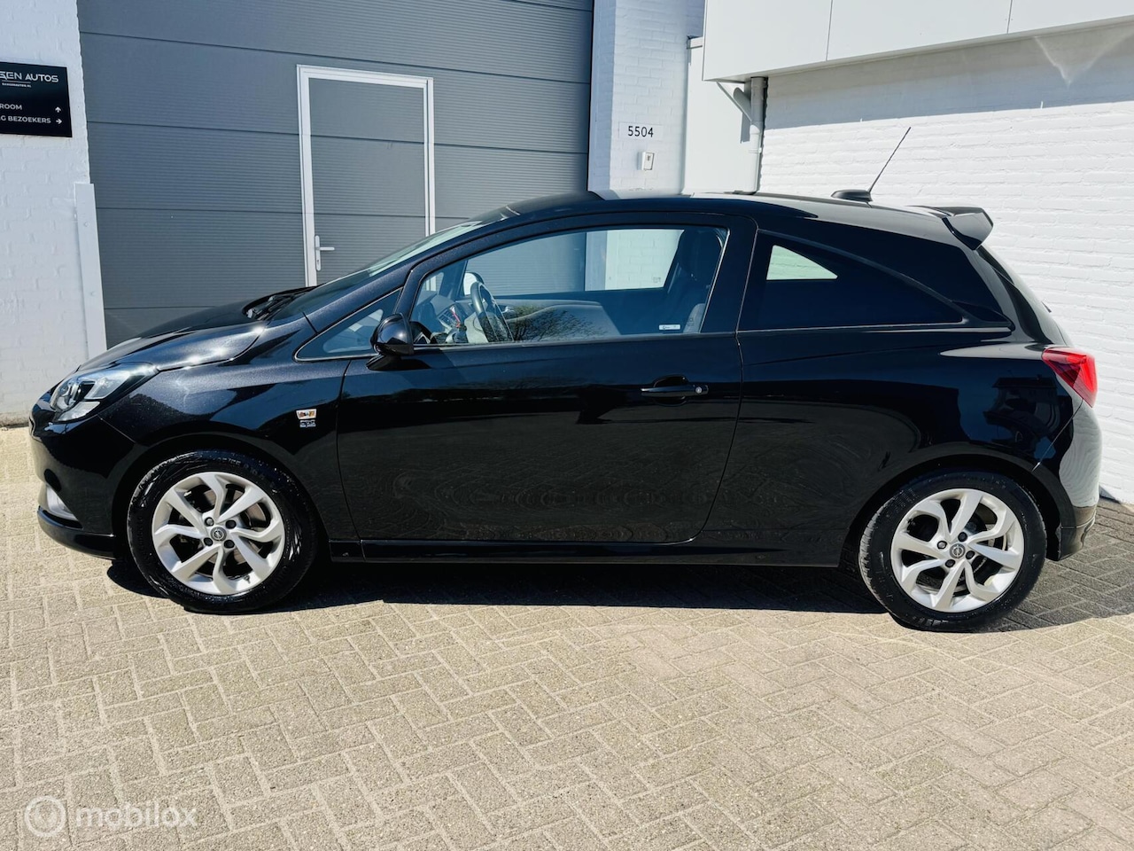 Opel Corsa - 1.0 Turbo Black Roof Edition Opc Line Trekhaak - AutoWereld.nl