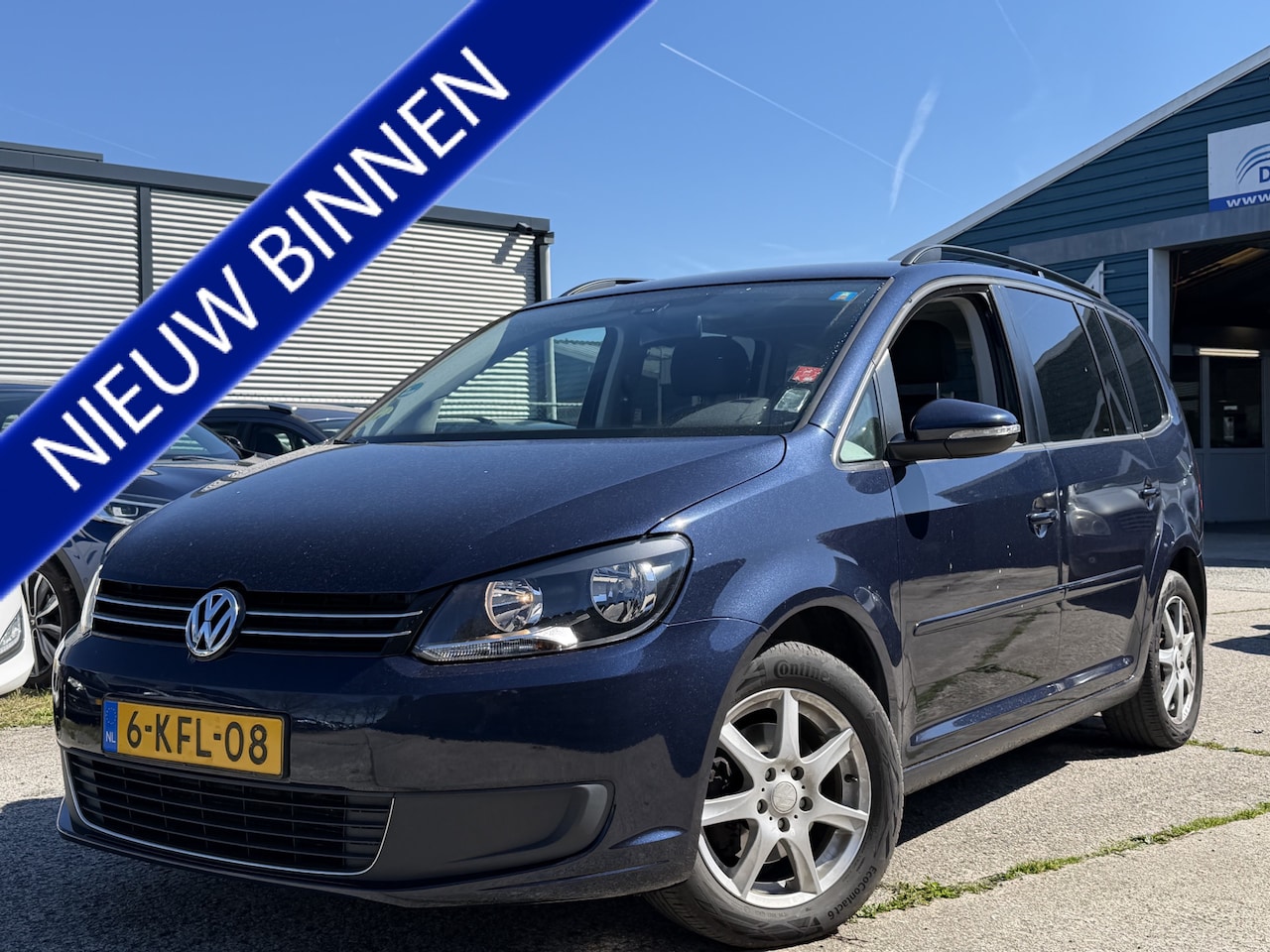 Volkswagen Touran - 1.6 TDI Comfortline BlueMotion | EXPORTPRICE EX BPM!! - AutoWereld.nl