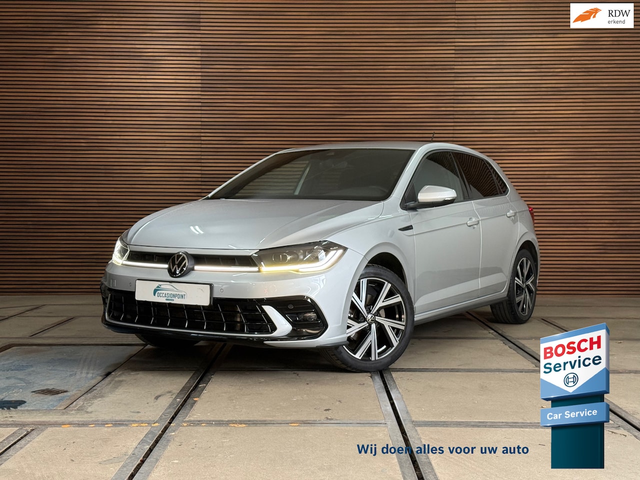 Volkswagen Polo - 1.0 TSI R-Line | 110PK | IQ.Drive pakket | Virtual | Full LED Matrix Beam | Camera | Disco - AutoWereld.nl