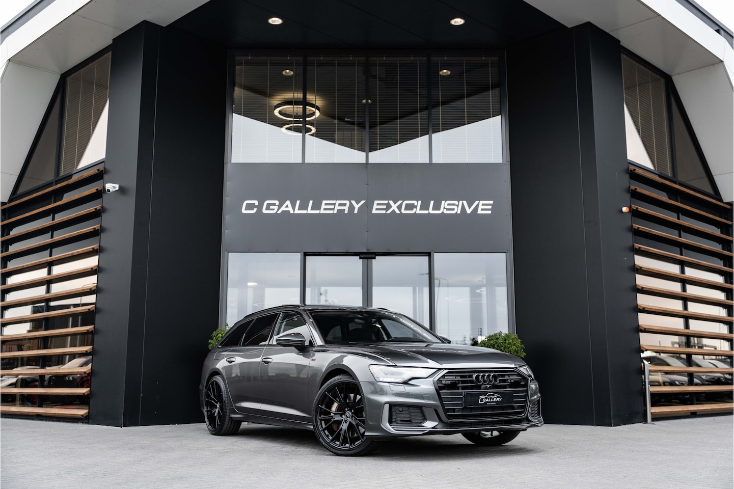 Audi A6 Avant - 50 TFSI e quattro S edition - Panorama | 360 Camera | ACC | Keyless - AutoWereld.nl