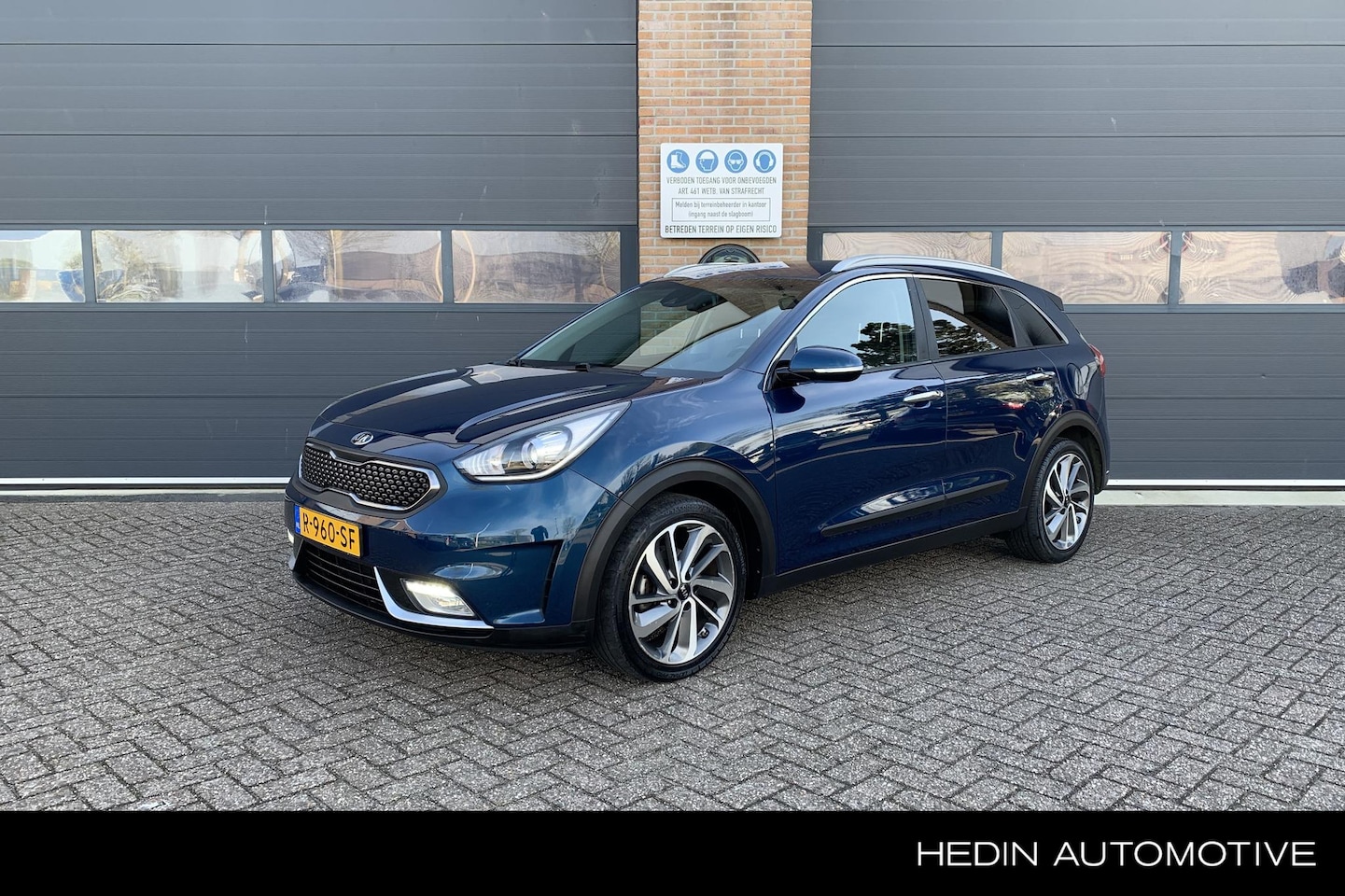 Kia Niro - 1.6 GDi Hybrid Edition Trekhaak | 18 Inch Lichtmetalen Velgen | Achteruitrijcamera | Navig - AutoWereld.nl