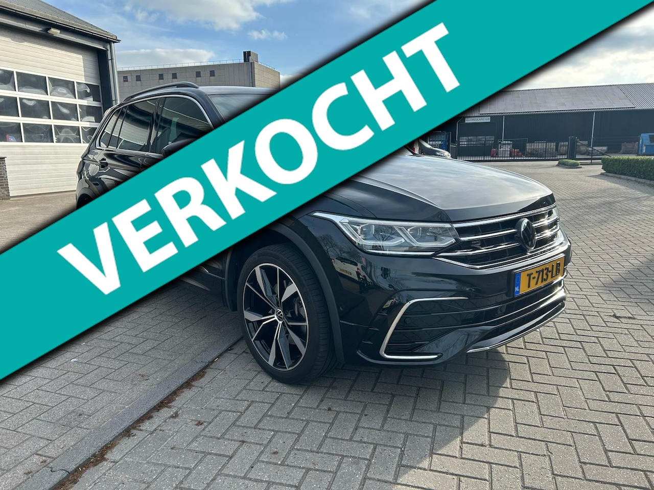Volkswagen Tiguan - 1.4 TSI eHybrid R-Line Business 1.4 TSI eHybrid R-Line Business+ - AutoWereld.nl
