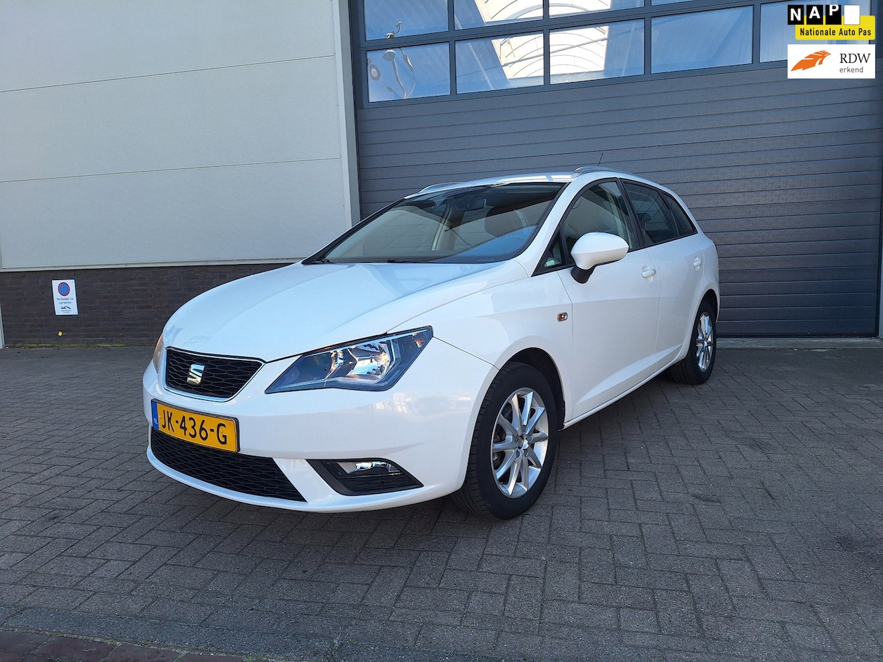 SEAT Ibiza ST - | 1.0 EcoTSI Style Connect | Apple carplay | Navi | Cruise control | 2e eigenaar | - AutoWereld.nl