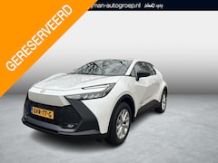 Toyota C-HR - 2.0 Plug-in Hybrid 220 Active NL auto | Airco | Parkeercamera | DAB Radio | Adapt cruise