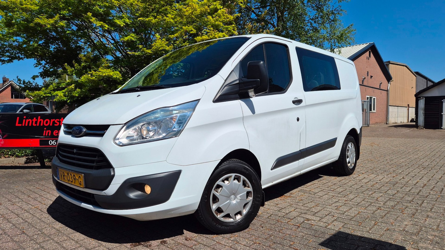 Ford Transit Custom - 270 2.2 TDCI L1H1 Trend DC 5 PERSOONS-AIRCO 2015 - AutoWereld.nl
