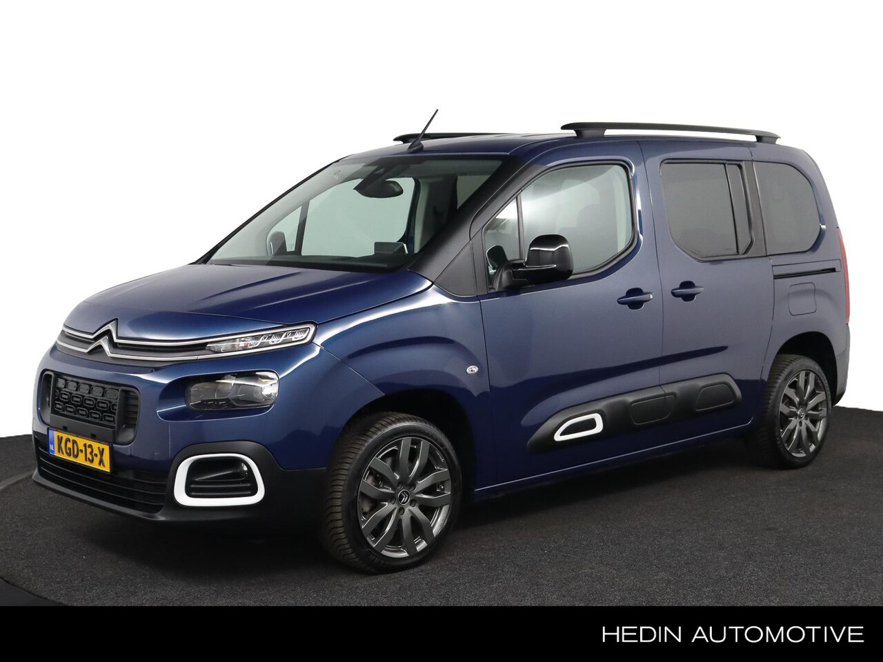 Citroën Berlingo - 1.2 130PK Shine | Automaat | Airco | Parkeer Camera | Privacy Glas | Carplay/Android Auto - AutoWereld.nl