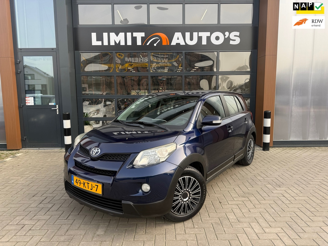 Toyota Urban Cruiser - 1.3 VVT-i Aspiration Nw.koppeling/Airco/El.ramen/Trekhaak/6Bak/Nap/Apk - AutoWereld.nl