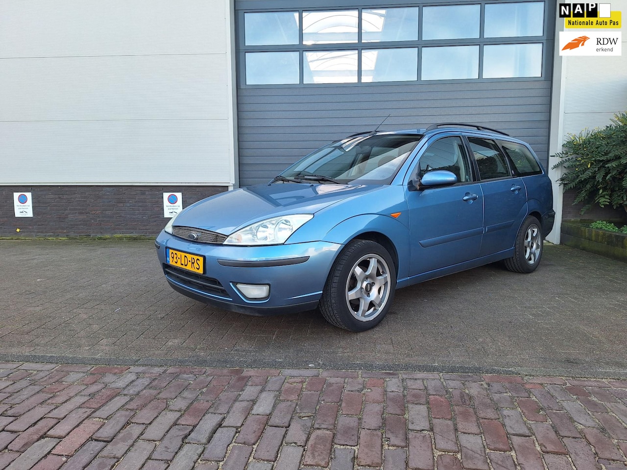 Ford Focus Wagon - | 1.8-16V Ghia | Leuke Kilometerstand | Airco | Nieuwe koppeling | - AutoWereld.nl