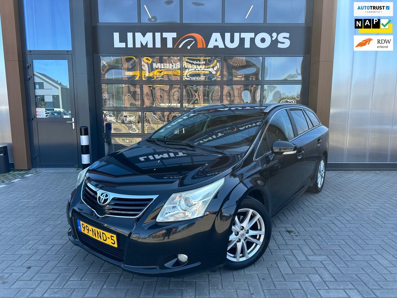 Toyota Avensis Wagon - 1.8 VVTi Business Climate/Navi/Cruise/Camera/El.ramen/Trekhaak/Lmv/Nap/Apk - AutoWereld.nl