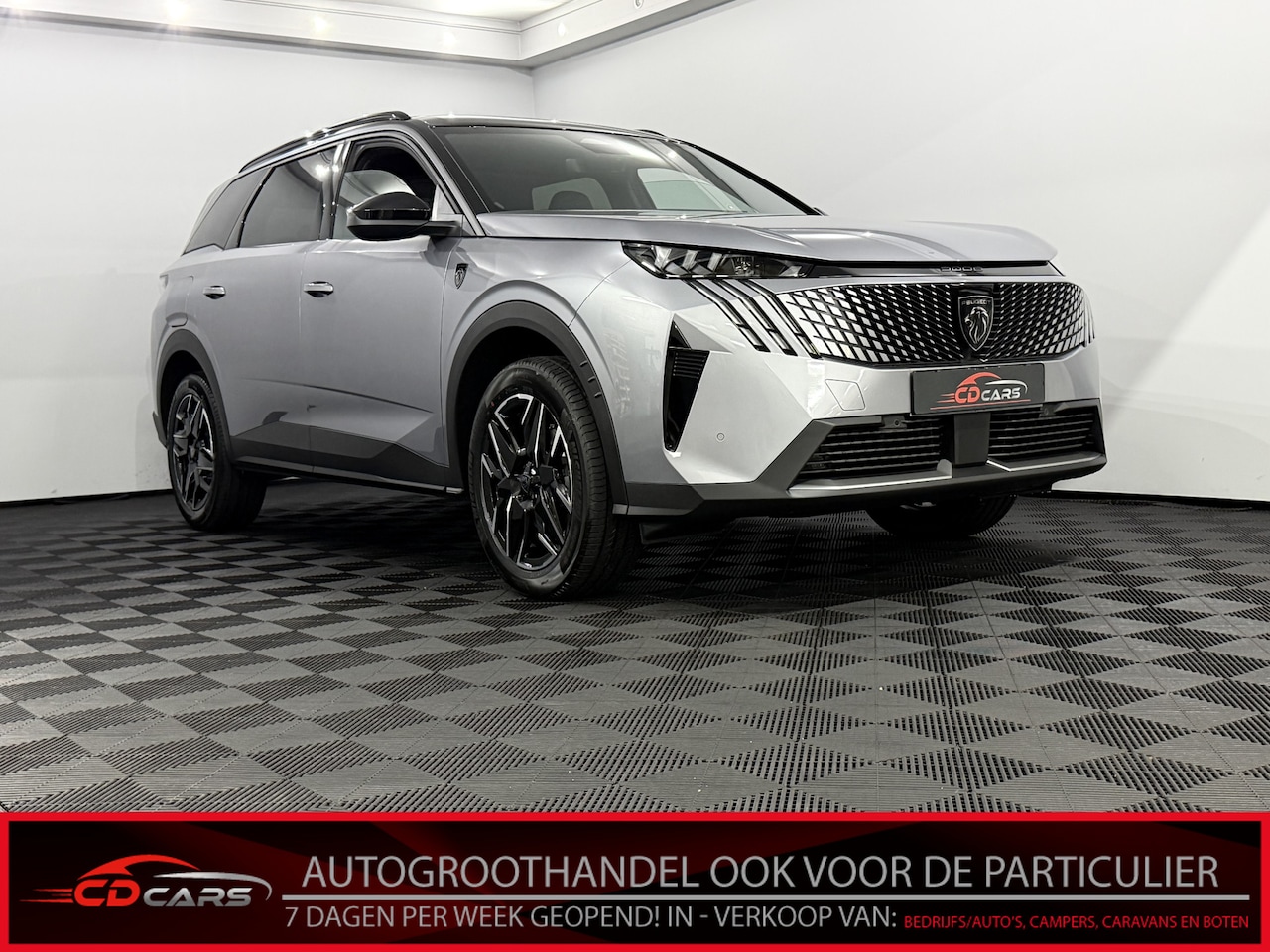 Peugeot 5008 - 1.2 Hybrid 145 GT 7P Camera, Half leder, Winterpakket, Keyless start, Elektrische achterkl - AutoWereld.nl