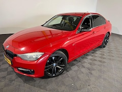BMW 3-serie - 320i Executive Sedan 3-serie 320i Executive