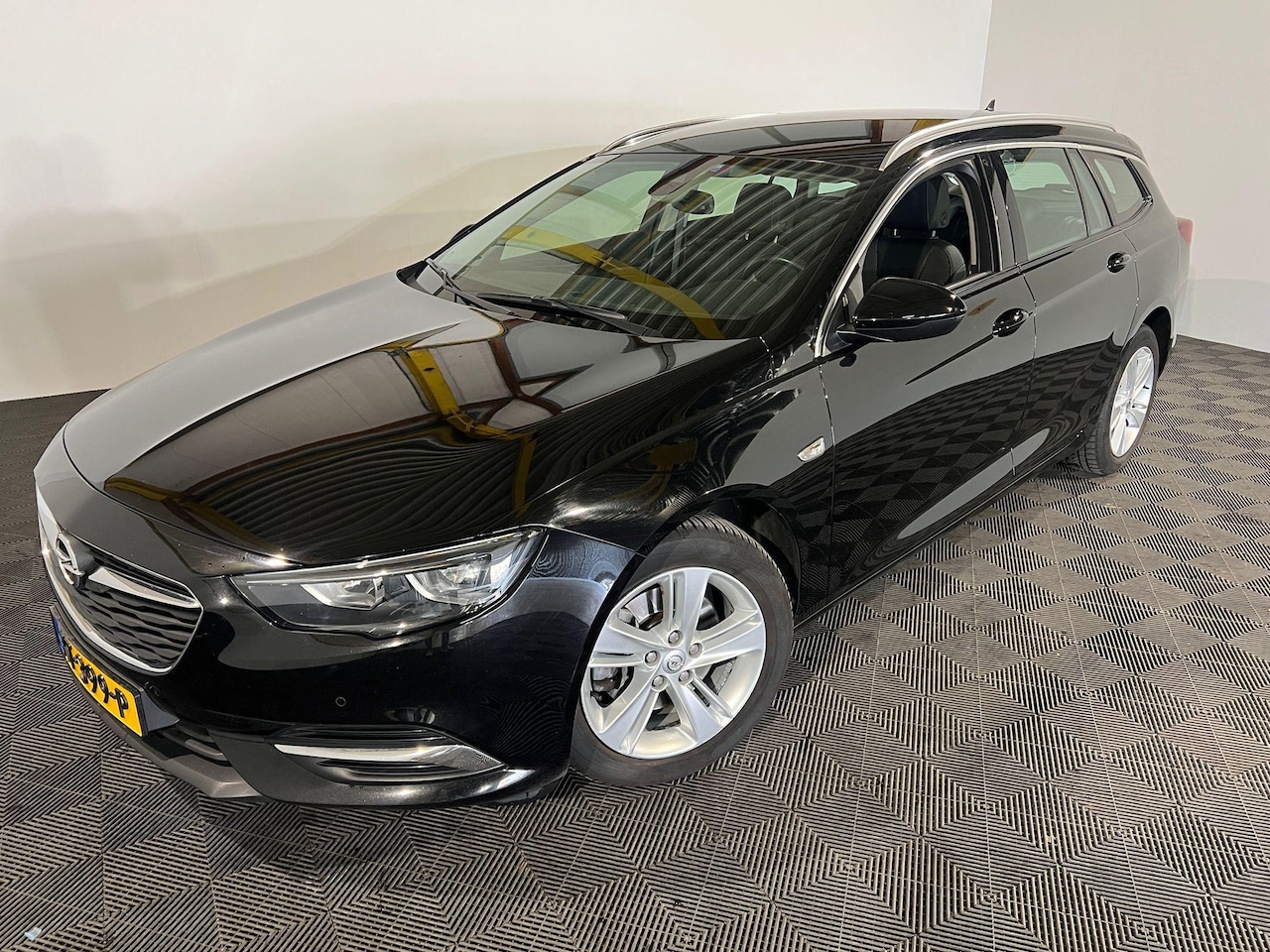 Opel Insignia Sports Tourer - 1.5 Turbo Business Executive 1.5 Turbo Business Executive - AutoWereld.nl