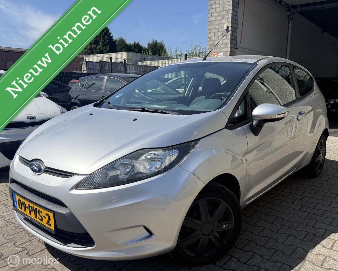 Ford Fiesta - 1.25 Limited / Airco / 3DRS / Origineel NL Auto! - AutoWereld.nl