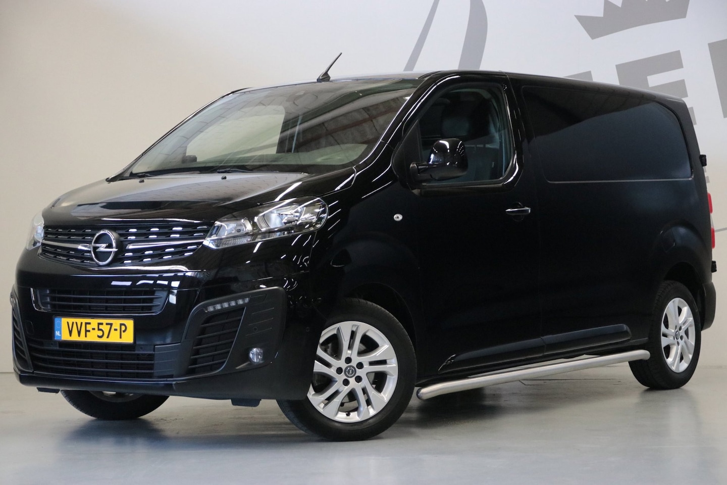 Opel Vivaro - 2.0 BlueHDi 145 S&S L2/ Apple carplay/ Automaat - AutoWereld.nl