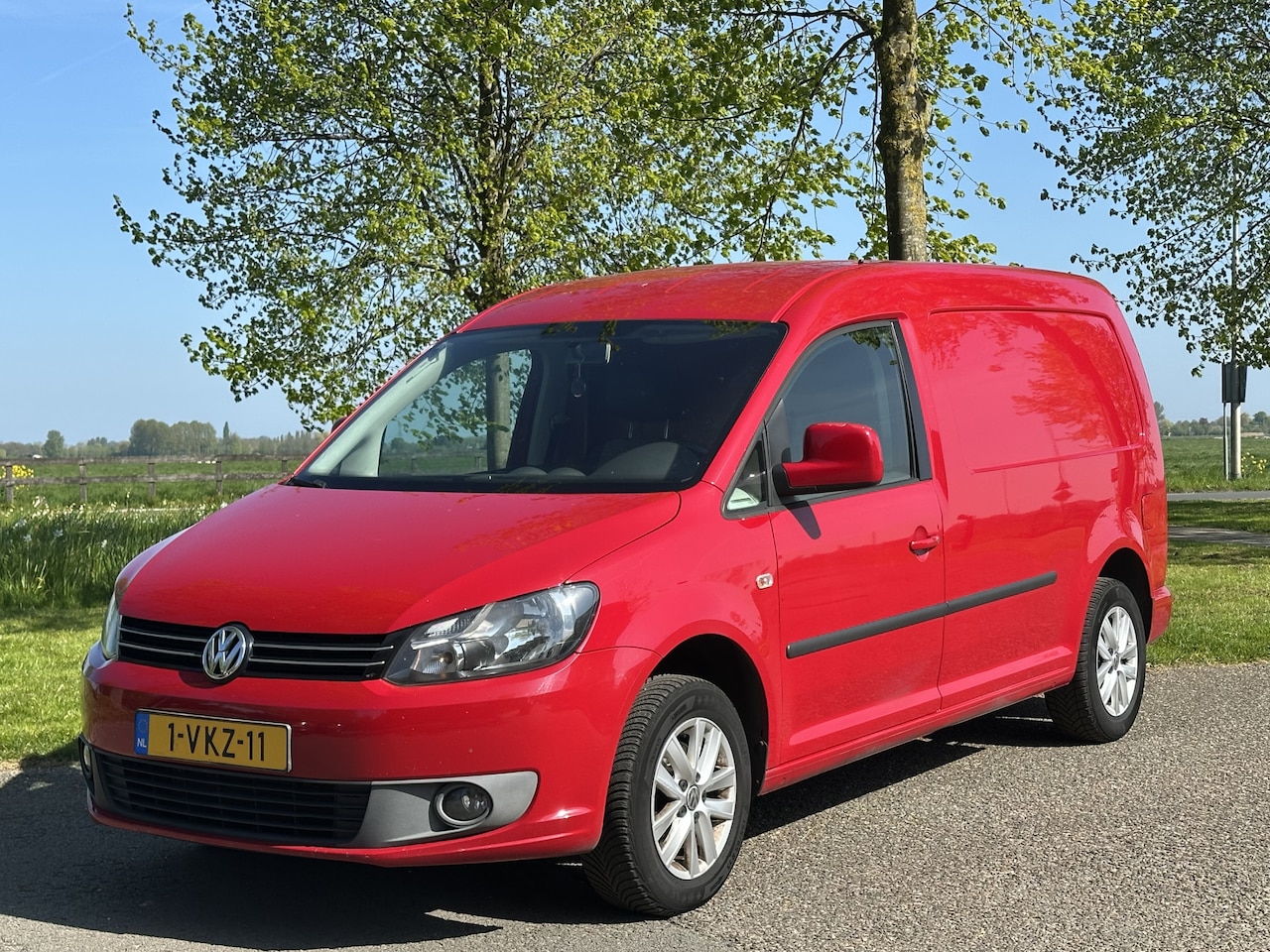 Volkswagen Caddy Maxi - 1.6 TDI L2 * Luxe uitvoering * schuifdeur - AutoWereld.nl