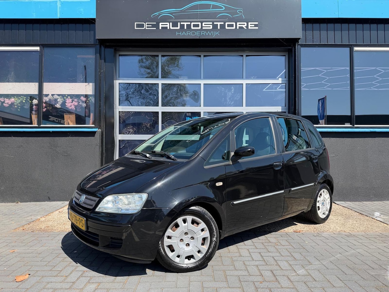 Fiat Idea - 1.4-16V Dynamic Airco Stuurbekrachtiging Leuke Auto !!! - AutoWereld.nl