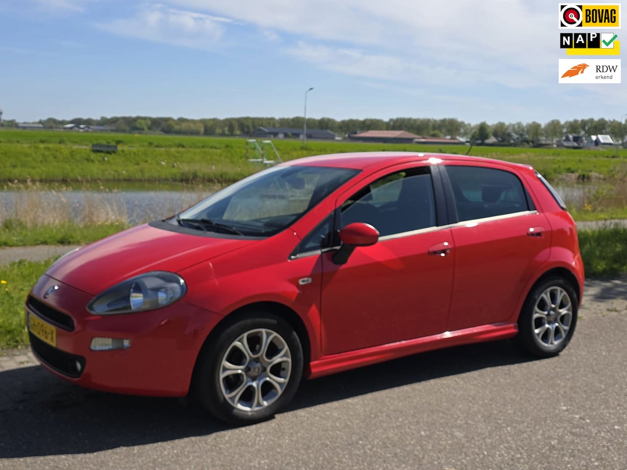 Fiat Punto Evo - 0.9 TwinAir Lounge 0.9 TwinAir Lounge - AutoWereld.nl
