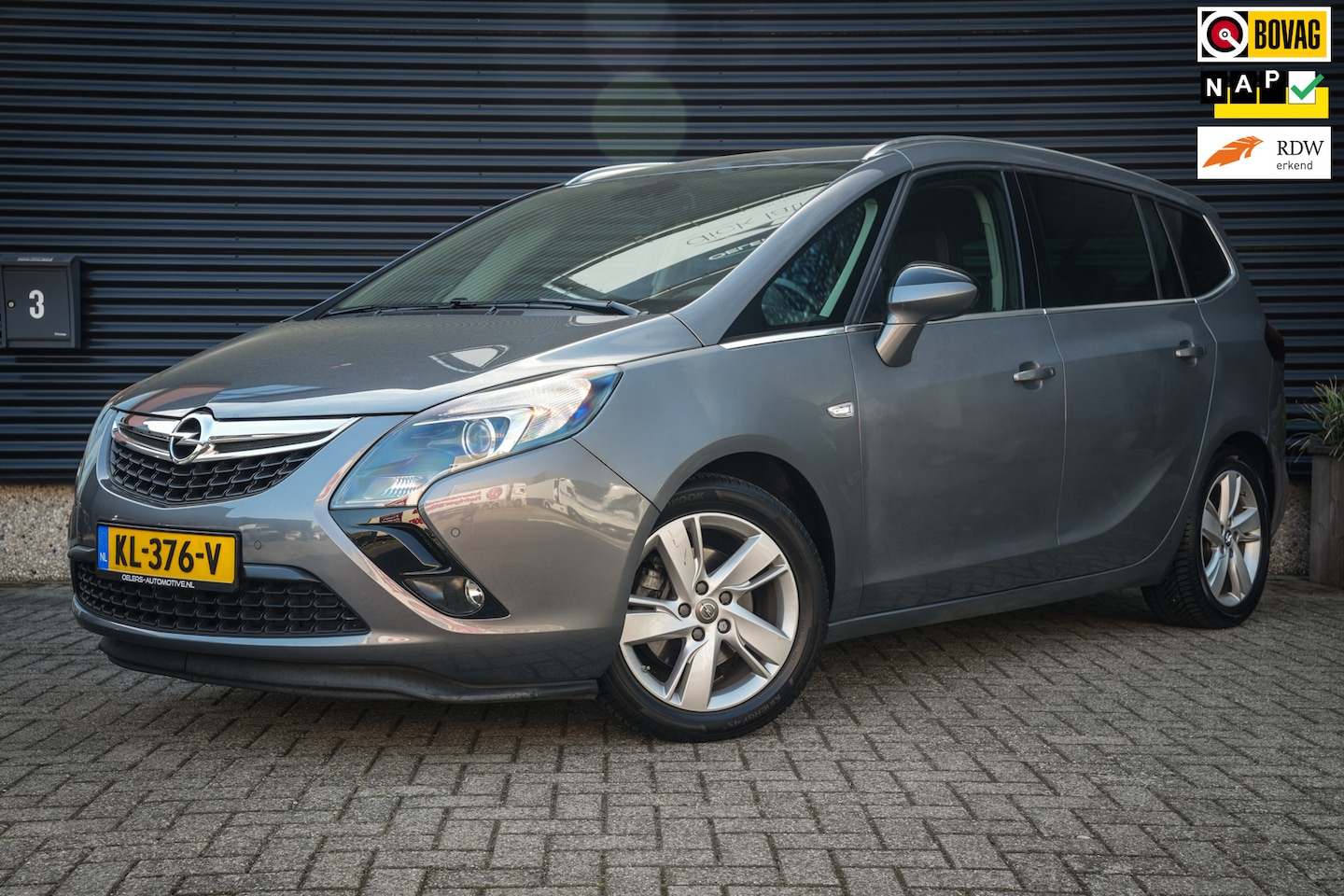 Opel Zafira Tourer - 1.4 EcoFlex Blitz | Org. NL | Leder | Clima | Stoelverw. | Trekhaak | Metalic | Elektr. ra - AutoWereld.nl