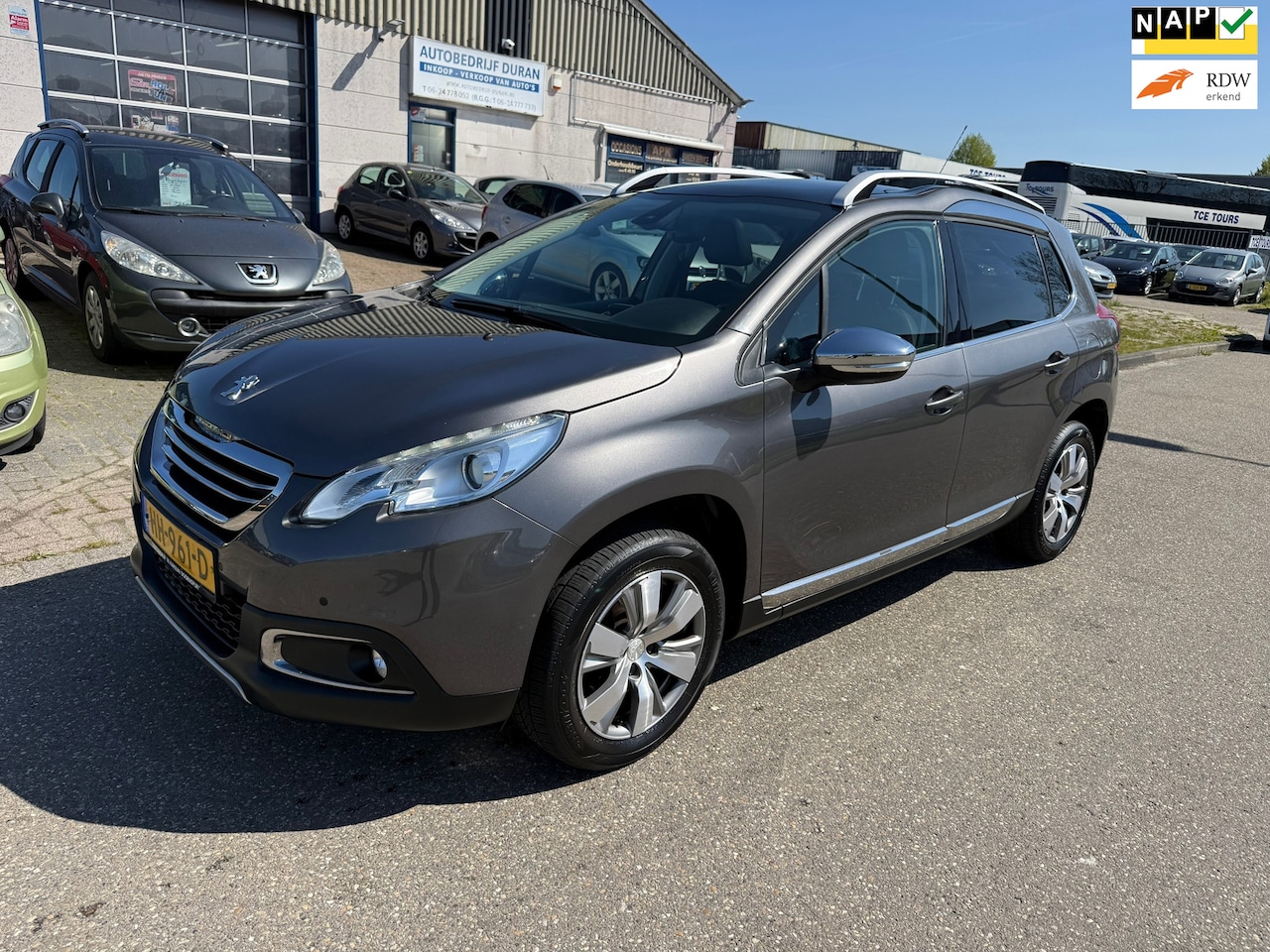 Peugeot 2008 - 1.2 PureTech Blue Lease Executive Bj:2015 NAP! - AutoWereld.nl