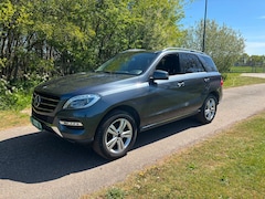Mercedes-Benz M-klasse - 350 BlueTEC Grijs kenteken ex btw Luxe
