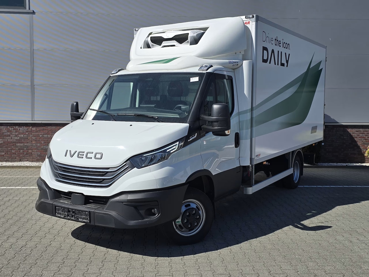 Iveco Daily - 50C18 Koel Bakwagen - AutoWereld.nl
