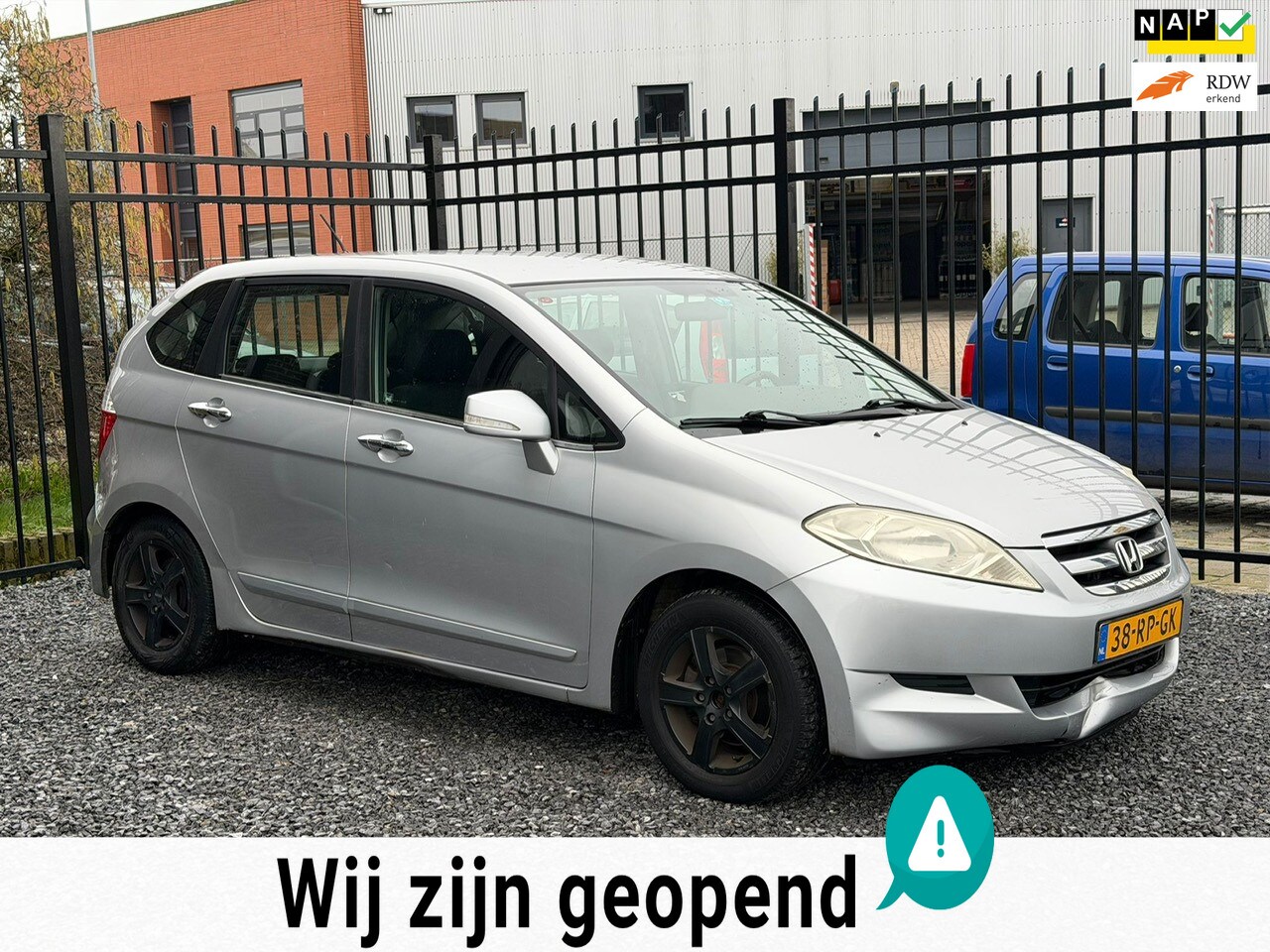 Honda FR-V - 1.7i Comfort AIRCO!6PERSOONS!APK!KOOPJE! - AutoWereld.nl
