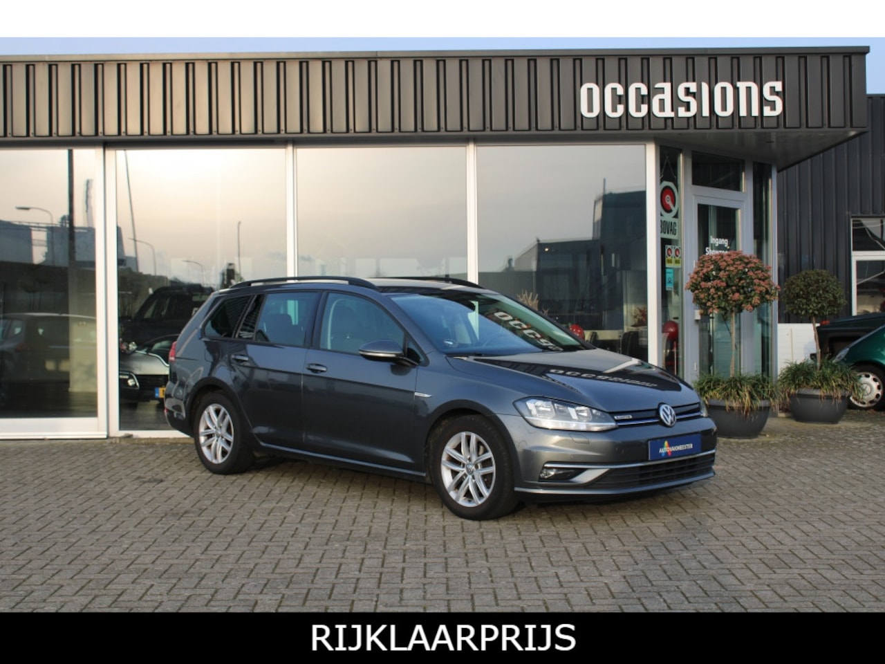 Volkswagen Golf Variant - VII Comfortline BlueMotion - AutoWereld.nl